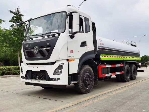 解決灑水車水泵壓力小和水泵漏水的問題